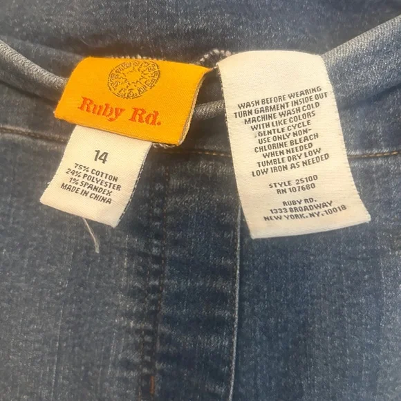 Ruby Rd.Medium Blue Ankle Jeans - Picture 3 of 7